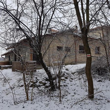 Old Stone Villa Obarok エクステリア 写真