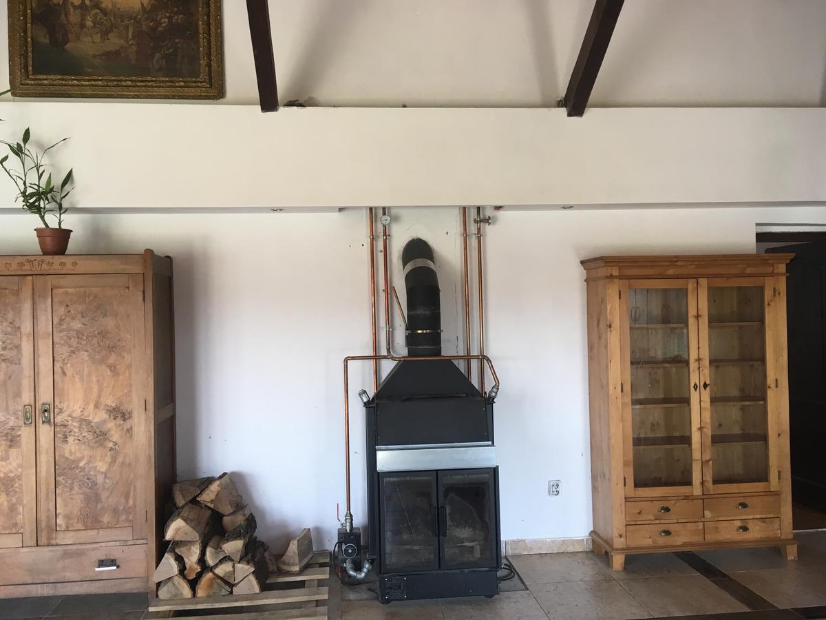 Old Stone Villa Obarok エクステリア 写真