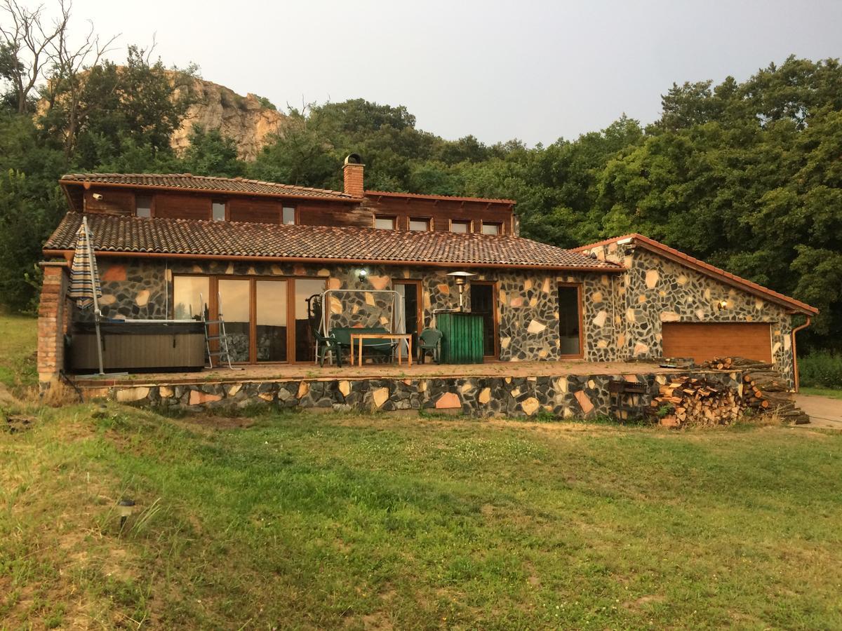 Old Stone Villa Obarok エクステリア 写真